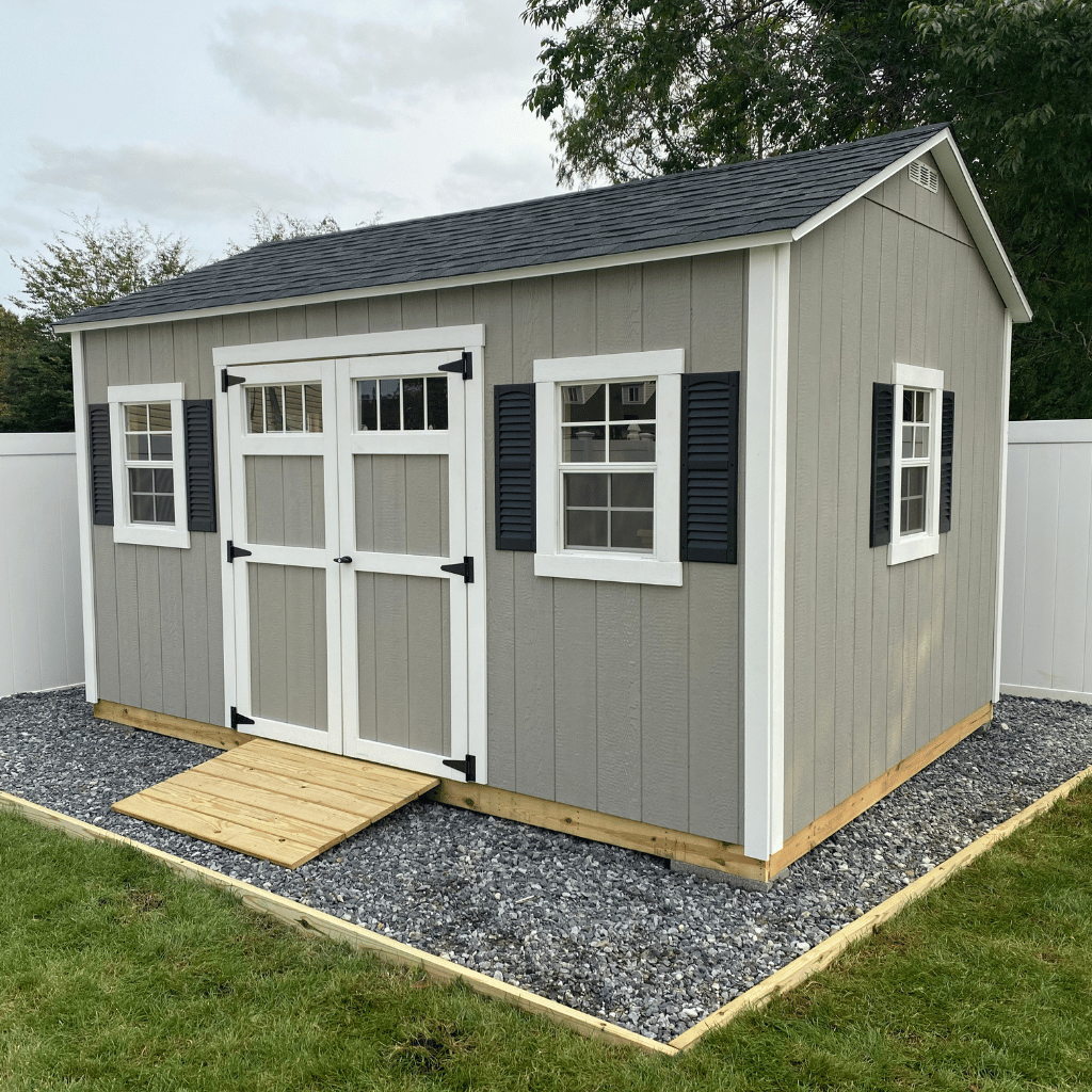 A shed with transom doors